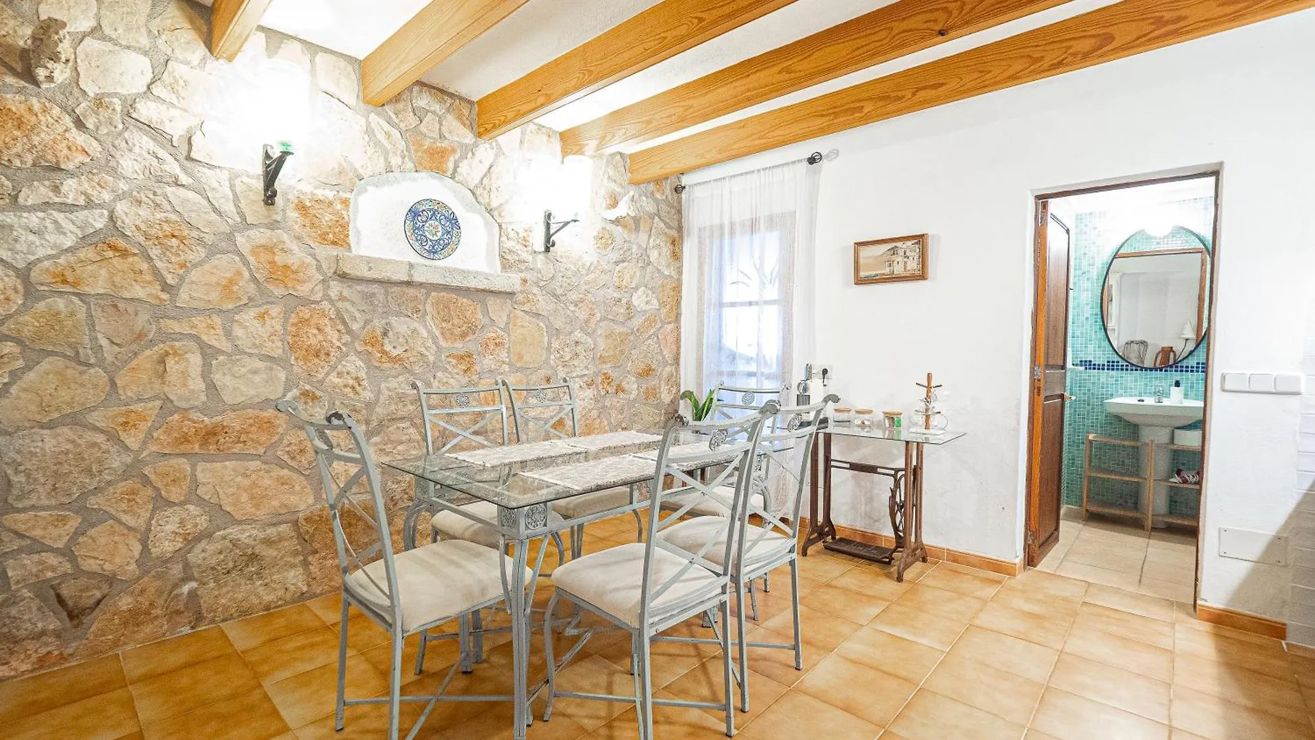 Séjour à la ferme Villa Can Cap de Bou by Alquilair à Pollença
