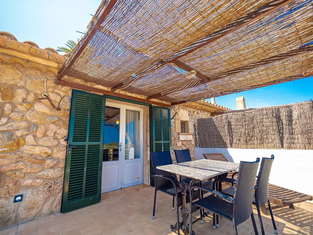 Farm stay Can Cap De Bou By Alquilair Villa Pollenca Spain